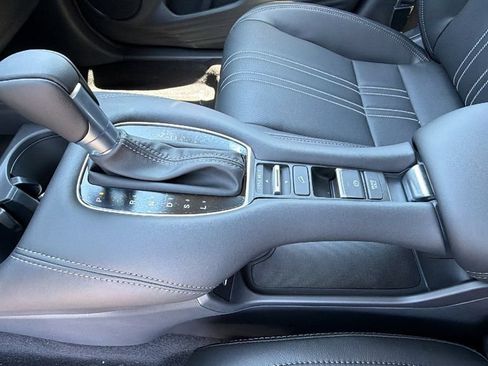 New 2027 Honda HR-V EX-L image 13