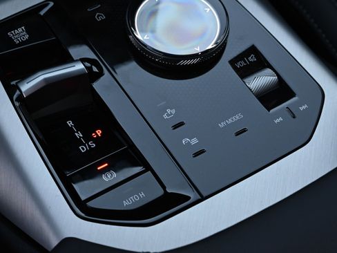 New 2026 BMW X3 xDrive30 w/ Premium Package image 17