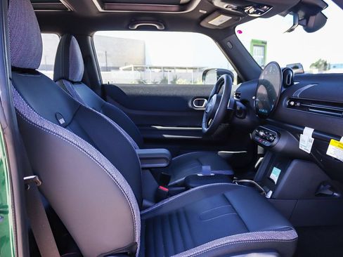 New 2027 MINI Cooper 2-Door Hardtop FWD image 17