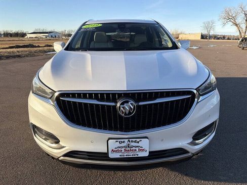 Used 2019 Buick Enclave Premium w/ Experience Buick Package AWD/4WD image 9