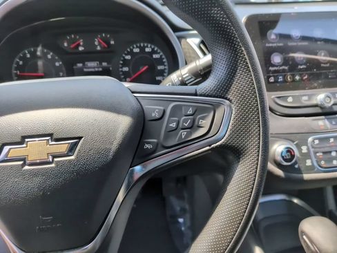 Used 2024 Chevrolet Malibu LT FWD image 19
