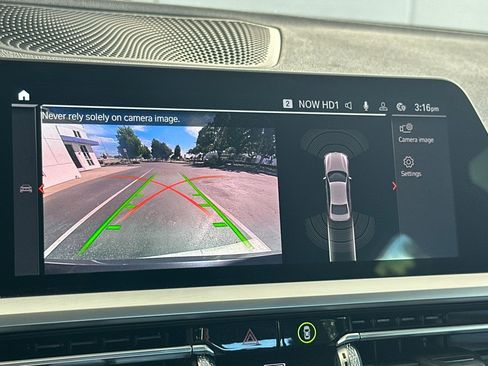 Used 2019 BMW 330i Sedan w/ Convenience Package RWD image 25