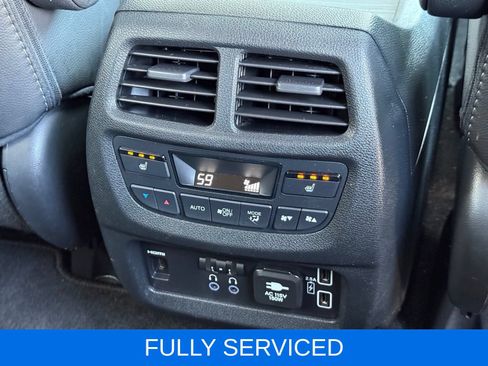 Used 2022 Honda Pilot Touring image 22