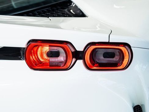 Used 2021 Ferrari SF90 Stradale image 30