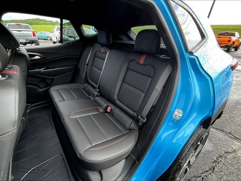 New 2025 Chevrolet Trax RS w/ Driver Confidence Package image 10