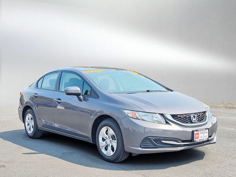 Used 2015 Honda Civic LX image 7