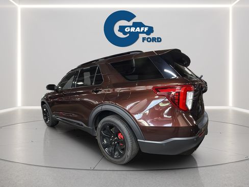 Used 2020 Ford Explorer ST w/ ST Street Pack AWD/4WD image 9