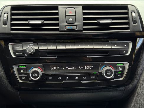 Used 2017 BMW 320i xDrive Sedan image 26