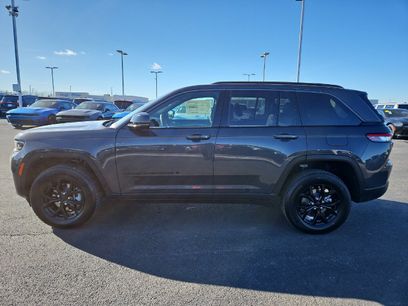 New 2026 Jeep Grand Cherokee Altitude