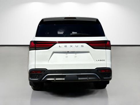 Used 2023 Lexus LX 600 F Sport w/ Accessory Package (Z1) image 4