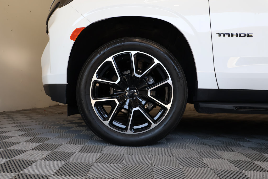 Used 2023 Chevrolet Tahoe RST w/ Luxury Package AWD/4WD image 9