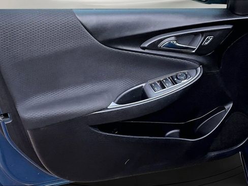 Used 2024 Chevrolet Malibu LT image 18