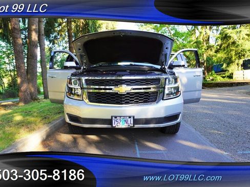 Used 2018 Chevrolet Suburban LT AWD/4WD image 28