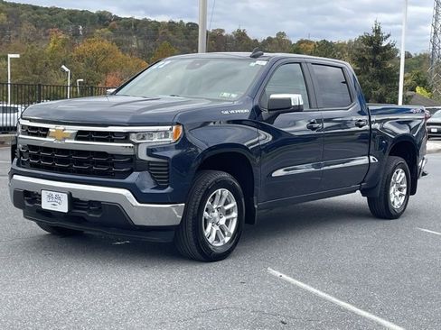 Used 2022 Chevrolet Silverado 1500 LT image 8
