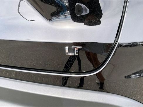 Used 2025 Chevrolet Trax LT image 22