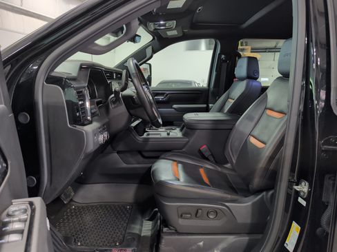 Used 2026 GMC Sierra 2500 AT4 w/ AT4 Premium Plus Package AWD/4WD image 8