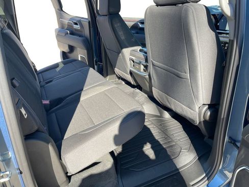 New 2026 GMC Sierra 1500 Elevation w/ Preferred Package image 19