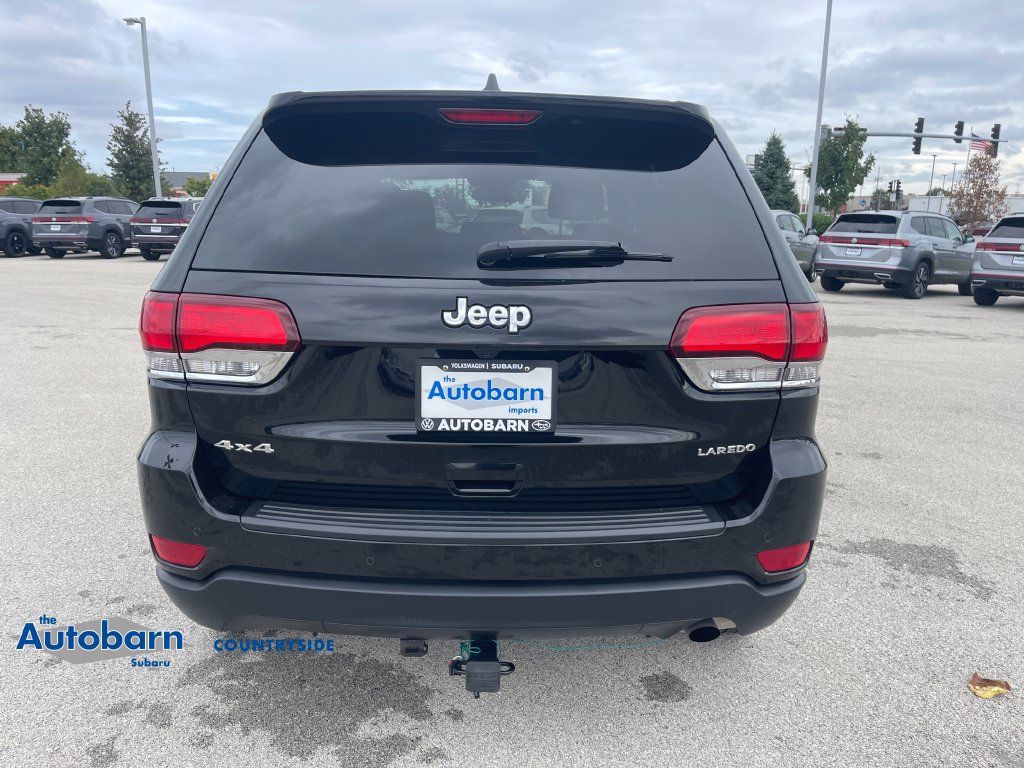 Used 2021 Jeep Grand Cherokee Laredo AWD/4WD image 4