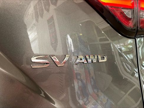 Used 2024 Nissan Murano SV AWD/4WD image 19
