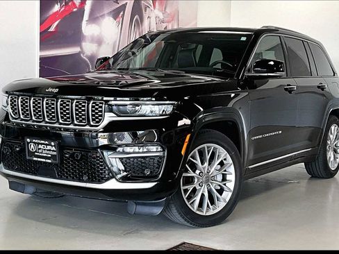 Used 2022 Jeep Grand Cherokee Summit AWD/4WD image 1