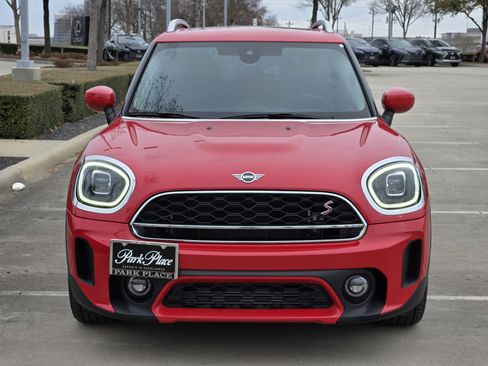 Used 2024 MINI Cooper Countryman S w/ Storage Package image 6