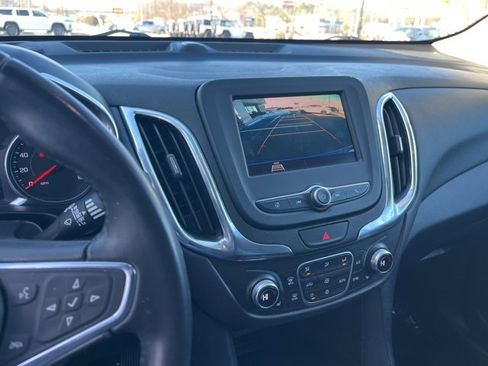 Used 2020 Chevrolet Equinox LT image 24