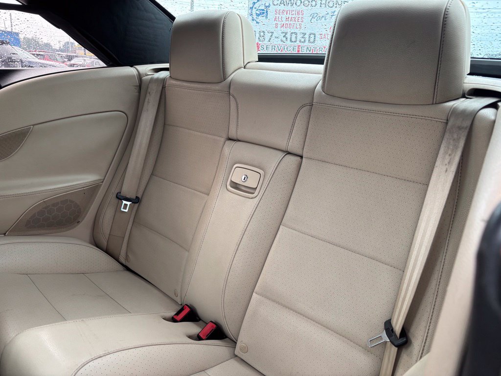 Used 2009 Volkswagen Eos Komfort FWD image 14