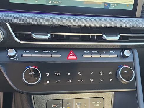 New 2026 Hyundai Sonata Limited image 24