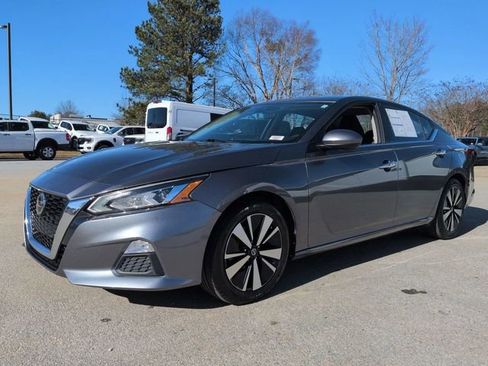 Used 2022 Nissan Altima 2.5 SV image 7