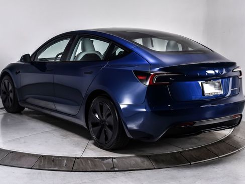 Used 2025 Tesla Model 3 Long Range AWD/4WD image 4