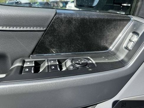 New 2025 Ford F150 Lightning Flash AWD/4WD image 13