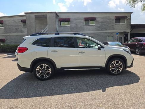 Used 2023 Subaru Ascent Touring AWD/4WD image 9