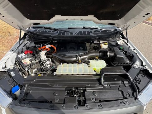 Used 2021 Ford F150 XLT w/ Equipment Group 302A High image 27