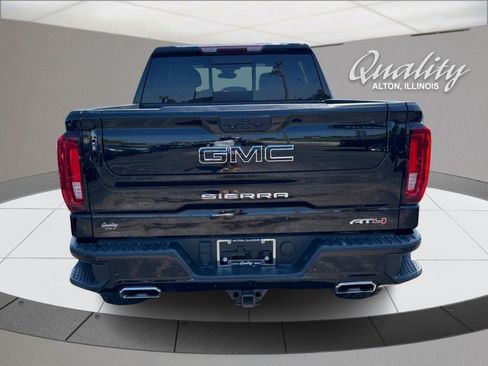 Used 2023 GMC Sierra 1500 AT4 w/ AT4 Preferred Package AWD/4WD image 5