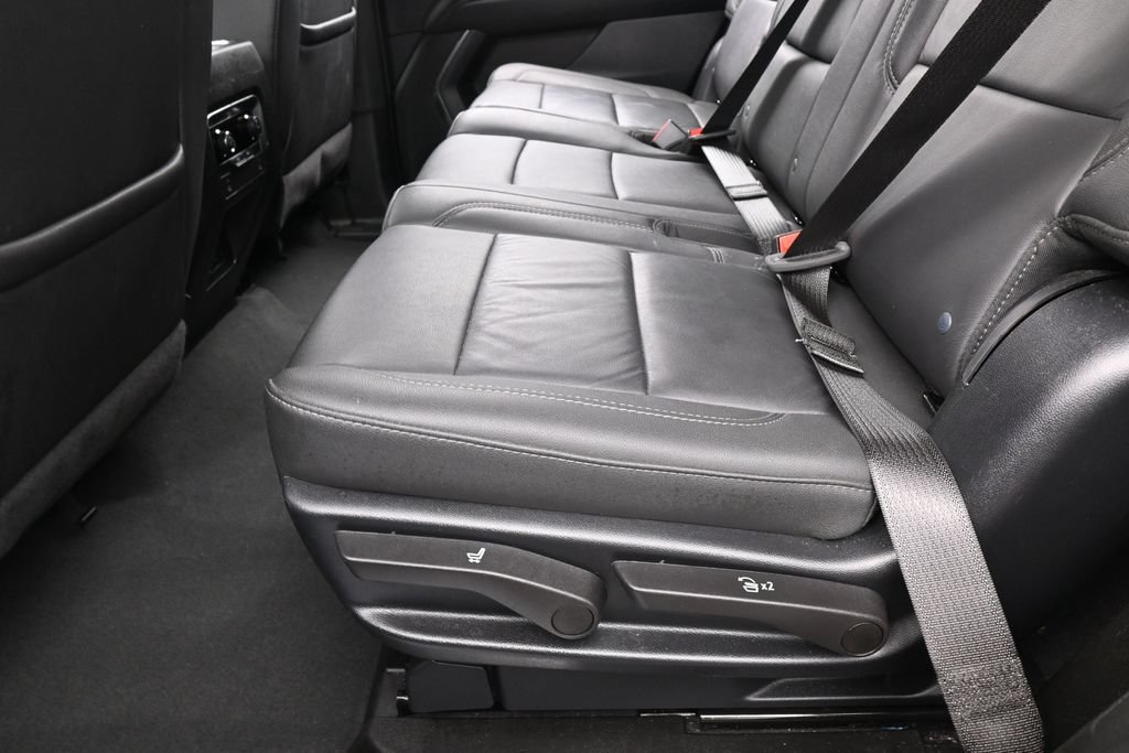 Used 2025 Chevrolet Tahoe Z71 AWD/4WD image 39