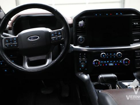Used 2022 Ford F150 Lariat w/ Equipment Group 502A High AWD/4WD image 8