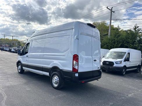 Used 2025 Ford Transit 250 148 High Roof AWD image 9