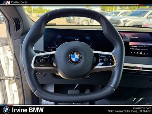 Used 2026 BMW iX xDrive60 w/ Premium Package image 23