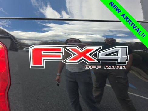 Used 2023 Ford F350 Lariat w/ Lariat Ultimate Package image 5