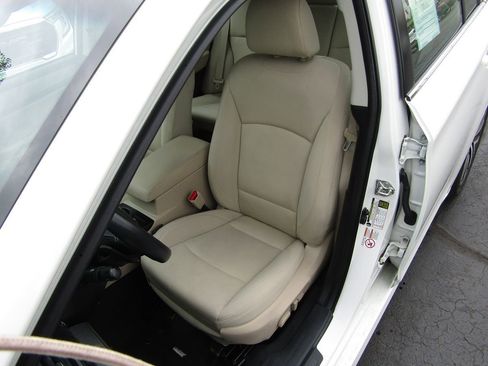 Used 2019 Subaru Legacy 2.5i Premium image 33