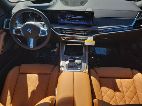 New 2026 BMW X5 xDrive40i w/ M Sport Package image 10