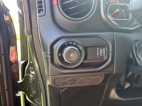Used 2024 Jeep Wrangler Unlimited Rubicon 392 AWD/4WD image 17