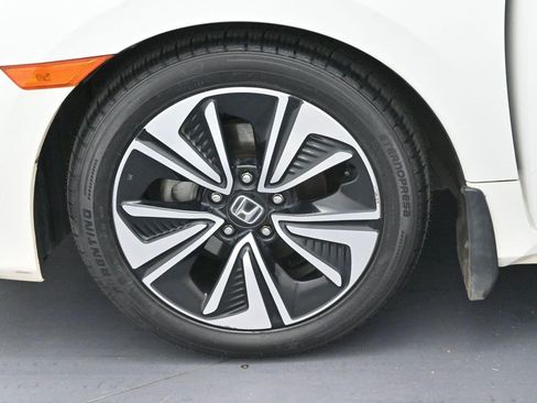 Used 2017 Honda Civic EX-T image 30