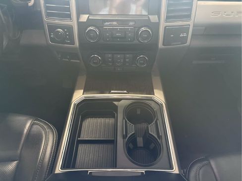 Certified 2021 Ford F250 Lariat AWD/4WD image 12