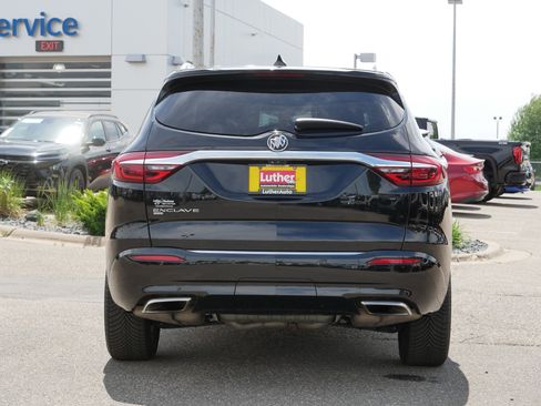 Used 2020 Buick Enclave Avenir w/ Avenir Technology Package AWD/4WD image 6