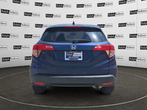 Used 2016 Honda HR-V EX image 5