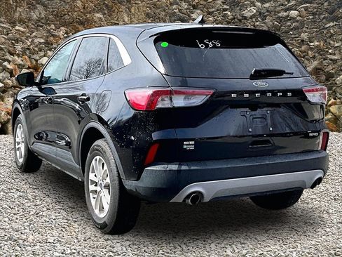 Used 2022 Ford Escape SE w/ Convenience Package image 11