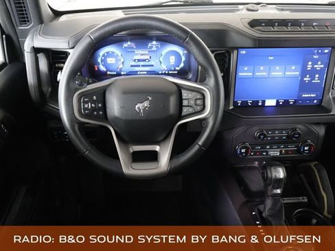 Used 2025 Ford Bronco Badlands AWD/4WD image 18