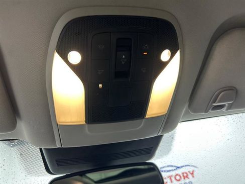 Used 2019 INFINITI QX50 Luxe image 16