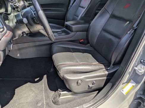 Used 2025 Dodge Durango GT AWD/4WD image 14